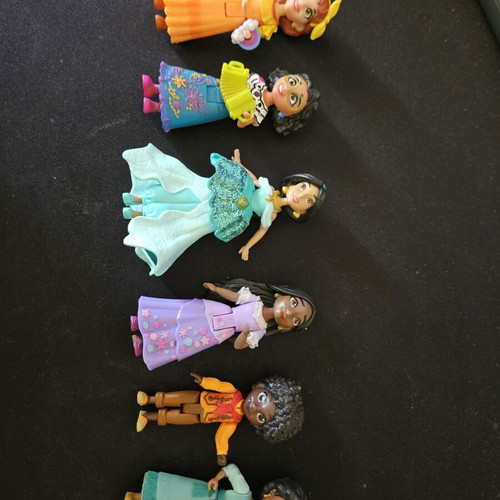 Encanto and Wish figures set of 6 used