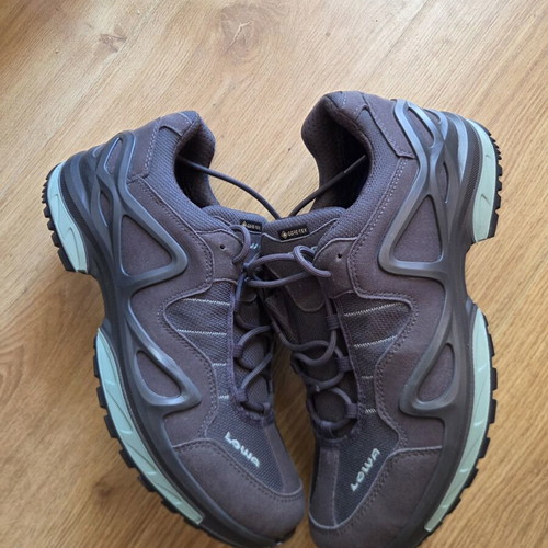 Lowa Gorgon Gore Tex shoes new, size 41.5, waterproof