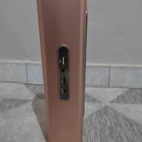 Bluetooth portable speaker