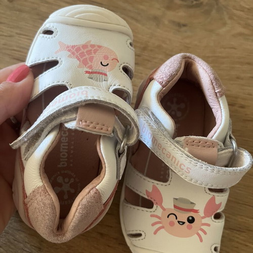 Biomechanics n18 baby shoes like new