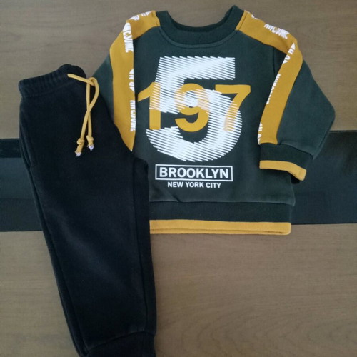 New College clothing set for 2-year-old boy like new