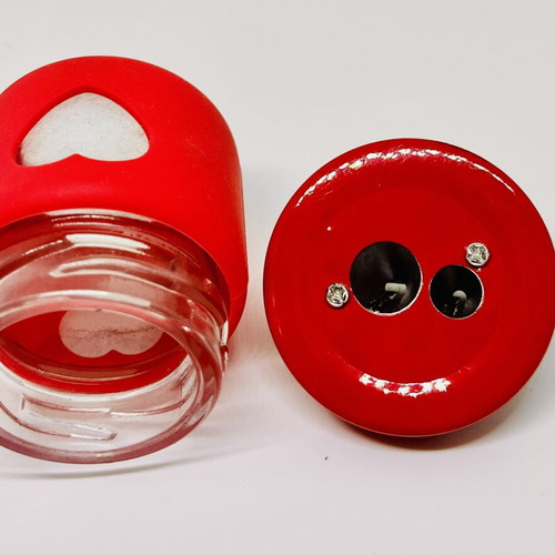 Flying Tiger sharpener like new with farm animal stickers