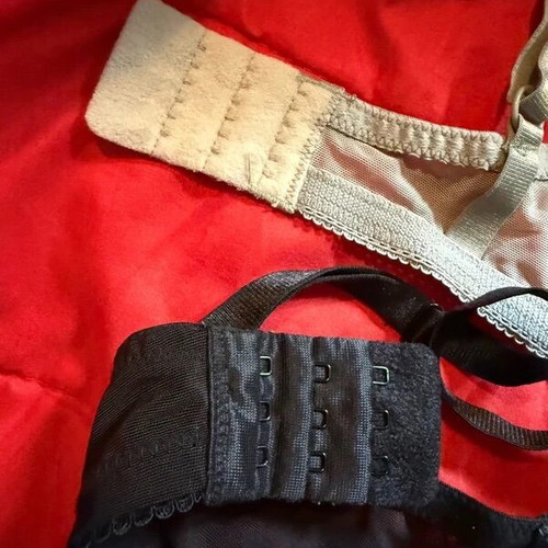 H&M Balcony Bras 3 Pieces Size 75C Like New, Lace Details