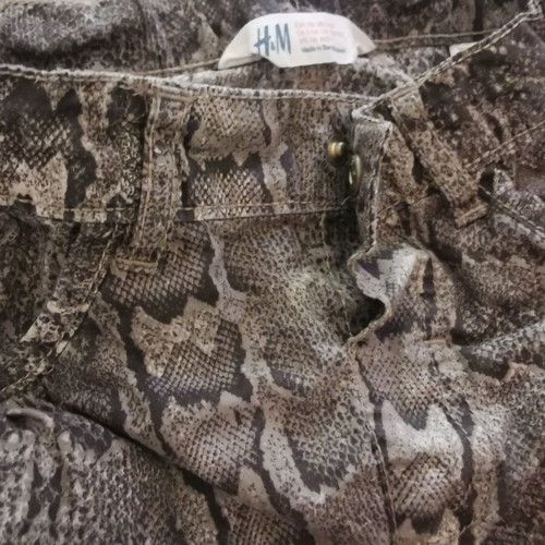 H&M shorts size 116, like new, gray