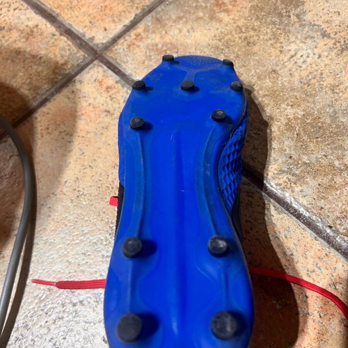 Adidas X football boots like new, size 38, blue with red laces