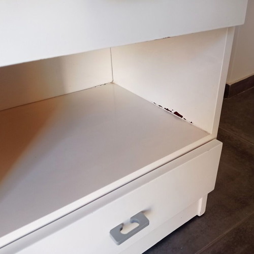 White nightstands set with drawers used, pack of 2