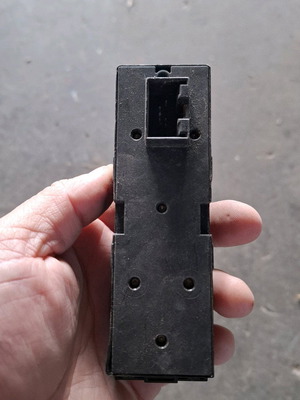 VW Golf 4 window switch used