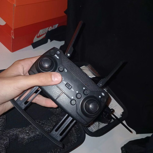 Drone like new with spare battery and 360° flip function