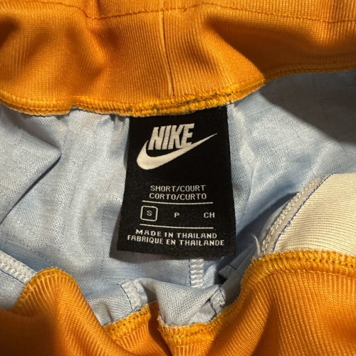 Nike shorts like new, blue and yellow, size S