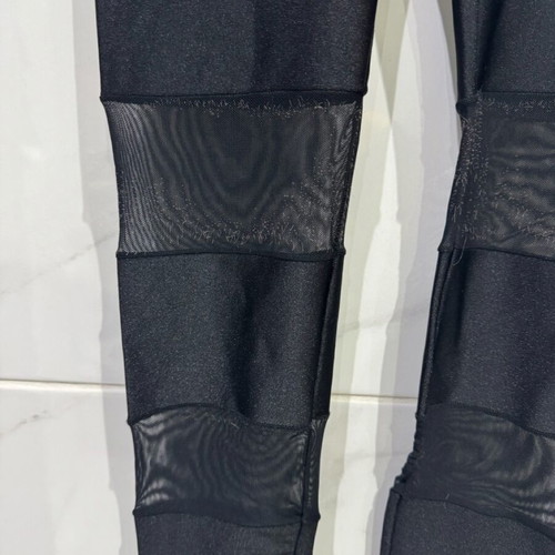 Lycra leggings with mesh like new, slim fit, black