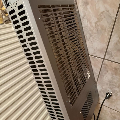 Electric panel heating device like new
