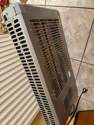 Electric panel heating device like new