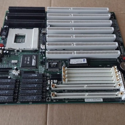 PC Chips Hsin Tech M912 v1.4 Socket 3 motherboard like new