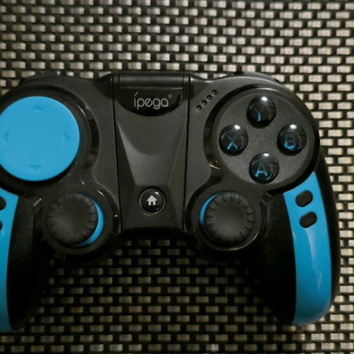 Ipega 9090 wireless controller used