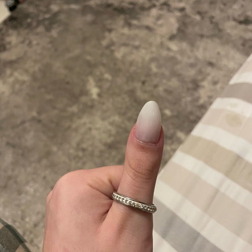 Rings with rhinestones like new, set of 2, white and black