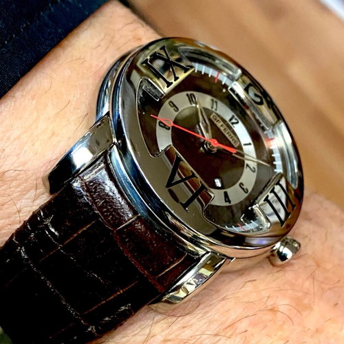 GF.FERRE 45mm watch used with sapphire crystal and leather strap