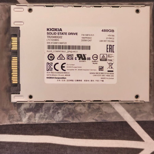 Kioxia Exceria SSD 480GB 2.5 SATA III laptop hard drive like new