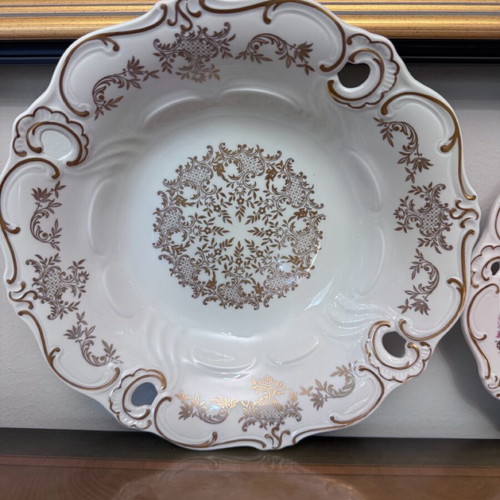 Weimar plates like new, porcelain, large and small