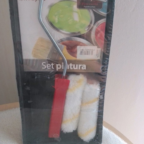 Small paint roller set new