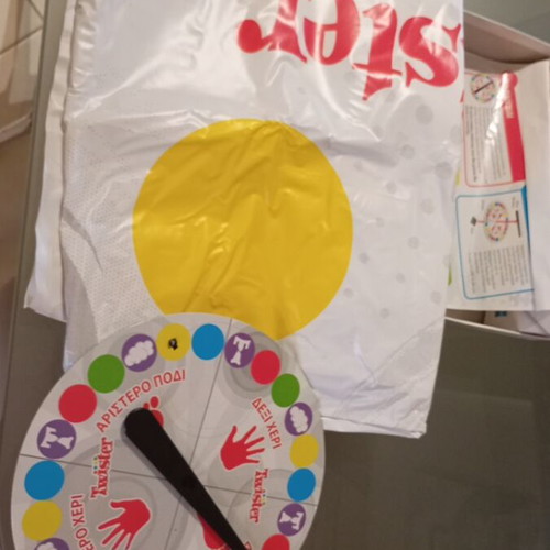 Twister board game like new