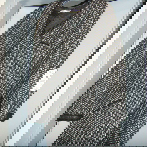 Ελαφρύ παλτό καινούργιο Νο46 Betty Barclay σε μαύρο και λευκό