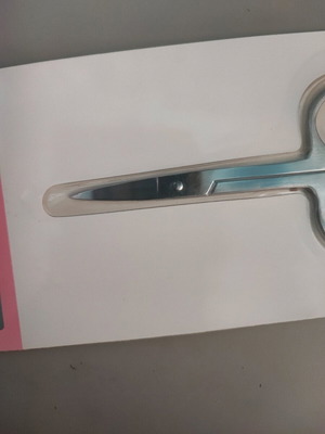 Manicure scissors with thick tip new