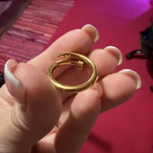 Women's Stainless Steel Ring new, elegant and durable