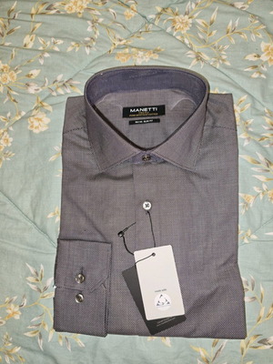 Manetti dress shirt new, size S