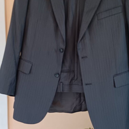 Portobello suit size L like new, dark gray and black