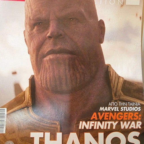 Marvel Movie Collection Thanos XL figure and magazine like new