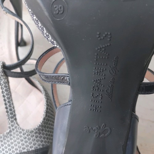 Hispanitas T-strap shoes like new, blue, size 39