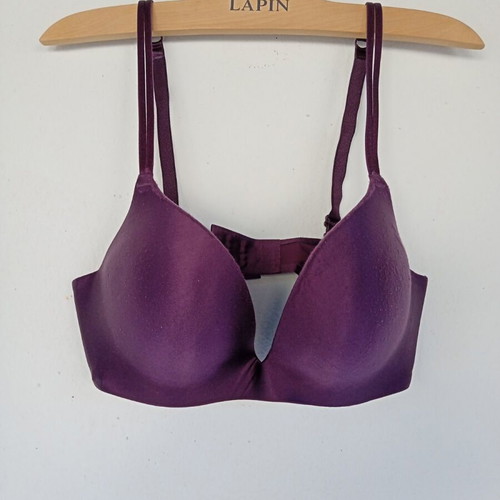 Triumph women's bra used, purple, size 80B with padding