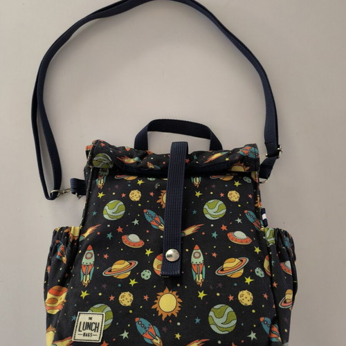 Lunch bag like new with adjustable strap and two side pockets