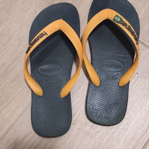 Havaianas flip flops used, size 37-38, black and orange