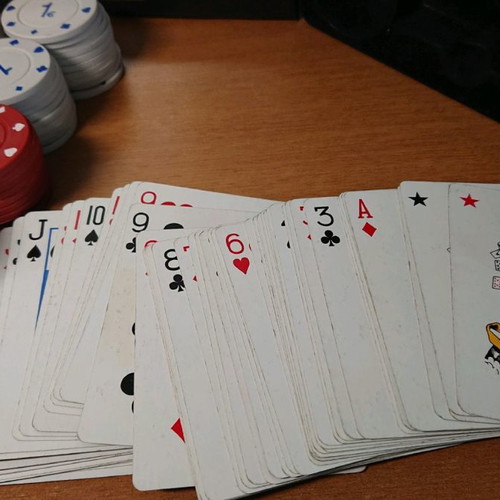 Poker set used with 72 chips and 1 deck