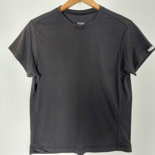 Columbia GRT women's charcoal athletic t-shirt large like new