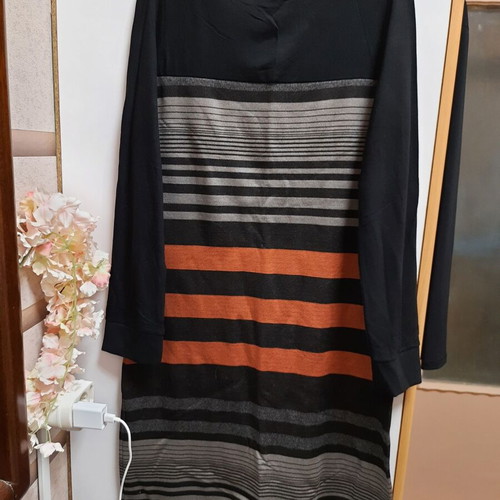 Derpouli elastic dress new from thick knitted fabric