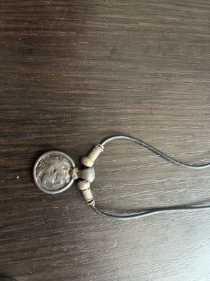 Necklace like new