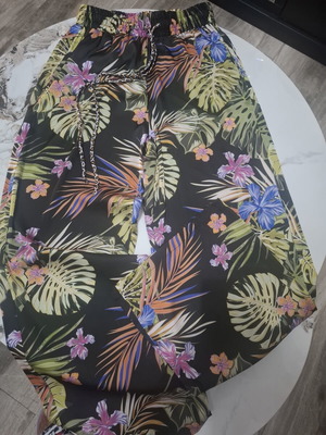 BSB Tropical Pants size 38 like new, colorful print