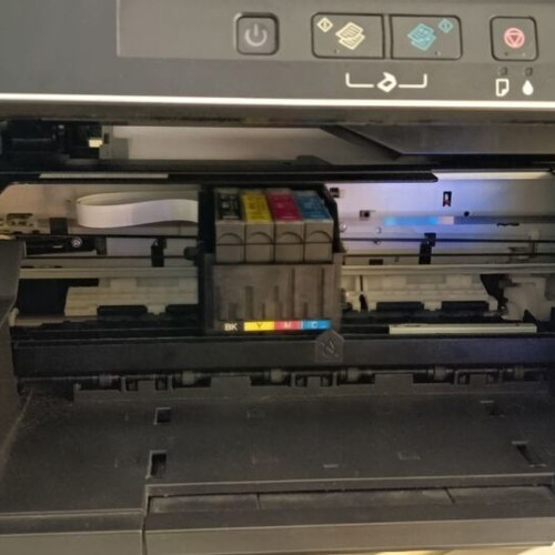 Epson XP-102 printer used with free ink cartridges