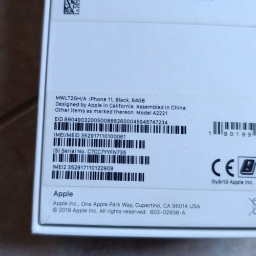 Apple iPhone 11 box used