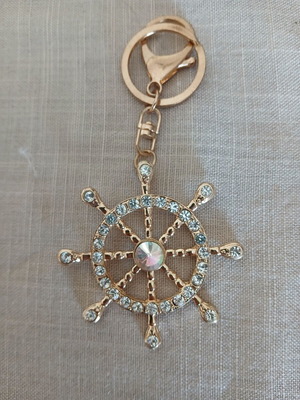 Keychain with rhinestones like new, ship steering wheel design