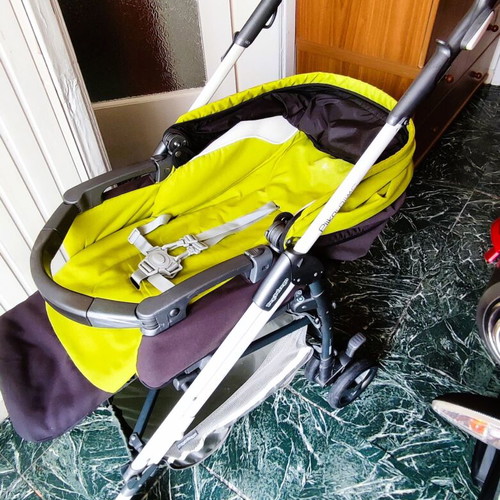 Peg Perego Pliko stroller like new, lightweight and practical
