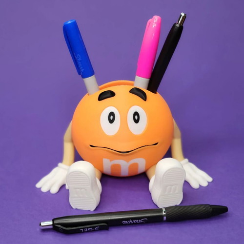 M&M's pencil holder new 3D printed, cute and functional