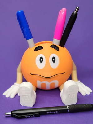 M&M's pencil holder new 3D printed, cute and functional