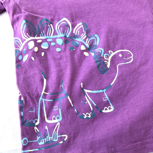 George toddler purple t-shirt with dinosaur, like new, size 3 years