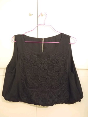 Crop top Zara μαύρο με κέντημα refurbished, μέγεθος large