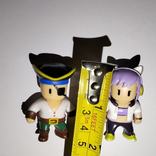 Stumble Guys figures Pirate Seadog (S3) & Streamer Sophia (S2)