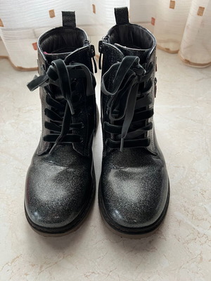 Xti girls' boots used size 32 gray