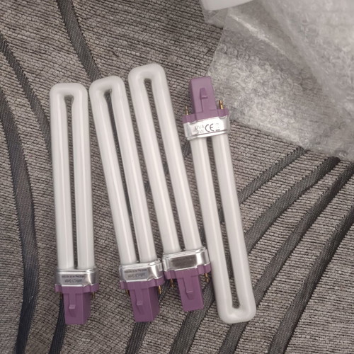 Uv Lamp new in original packaging with removable bulbs